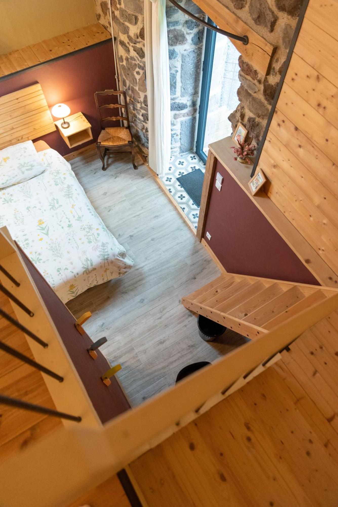 Les Balcons De La Terrasse Bed & Breakfast Arsac-en-Velay Dış mekan fotoğraf