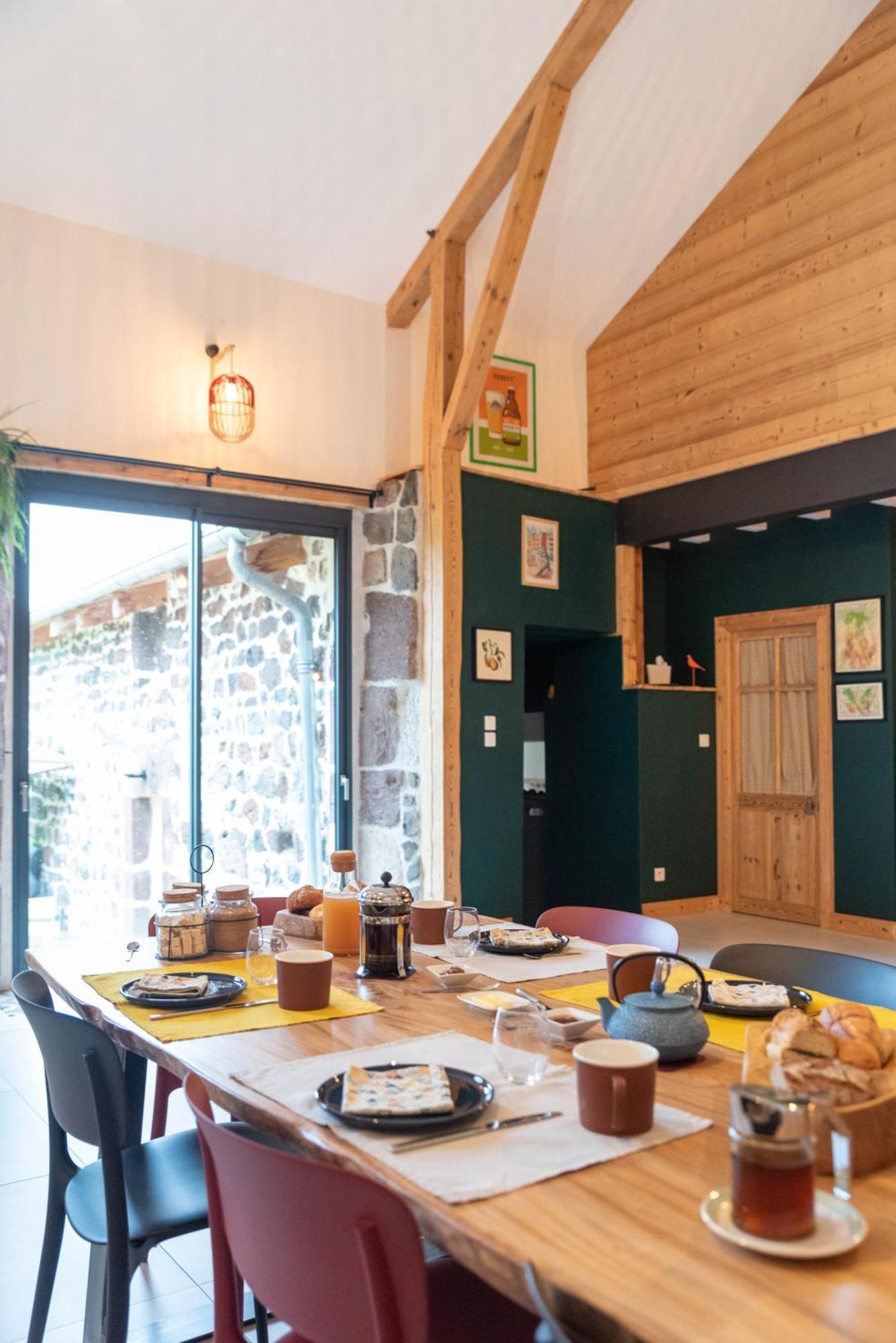Les Balcons De La Terrasse Bed & Breakfast Arsac-en-Velay Dış mekan fotoğraf